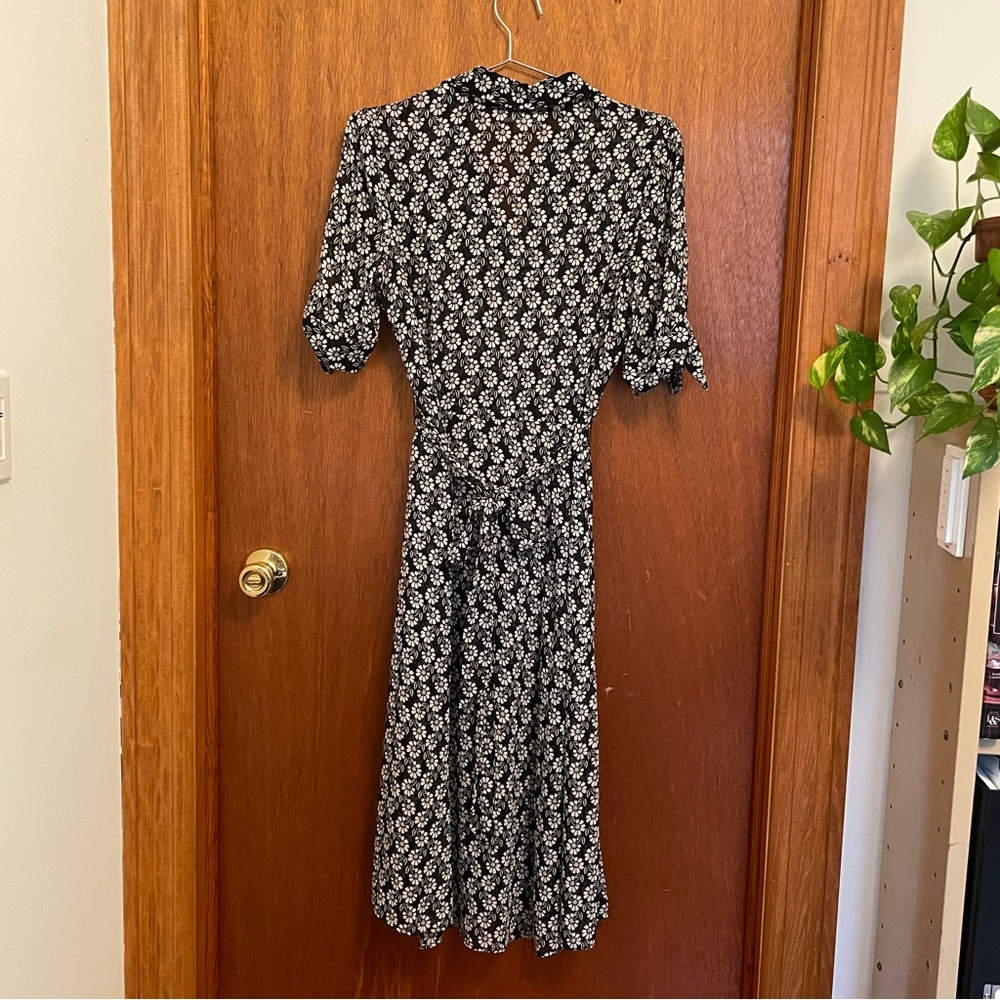 Calvin Klein Black and White Floral Midi Dress - Picture 2 of 5